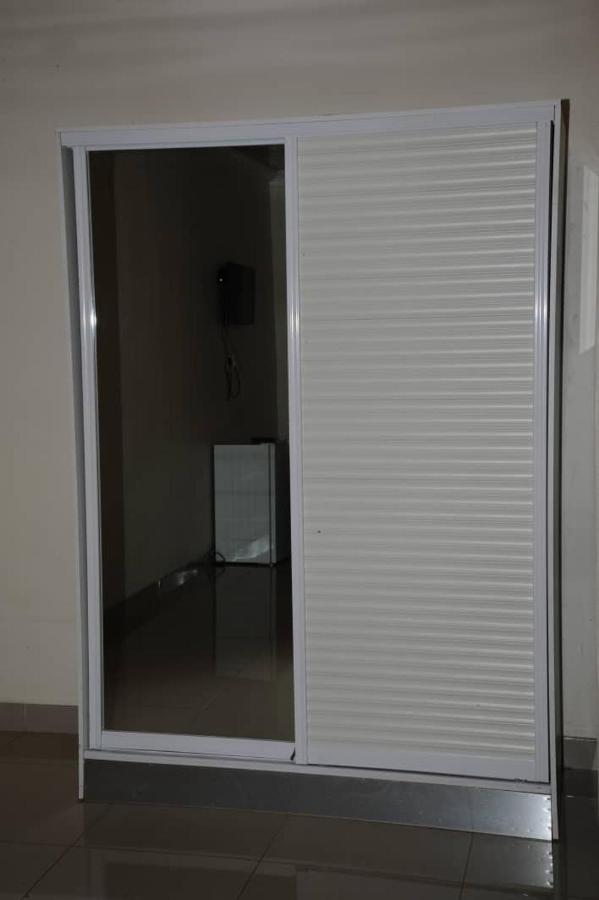 Pillacol Guest House Виктория Фолс Екстериор снимка